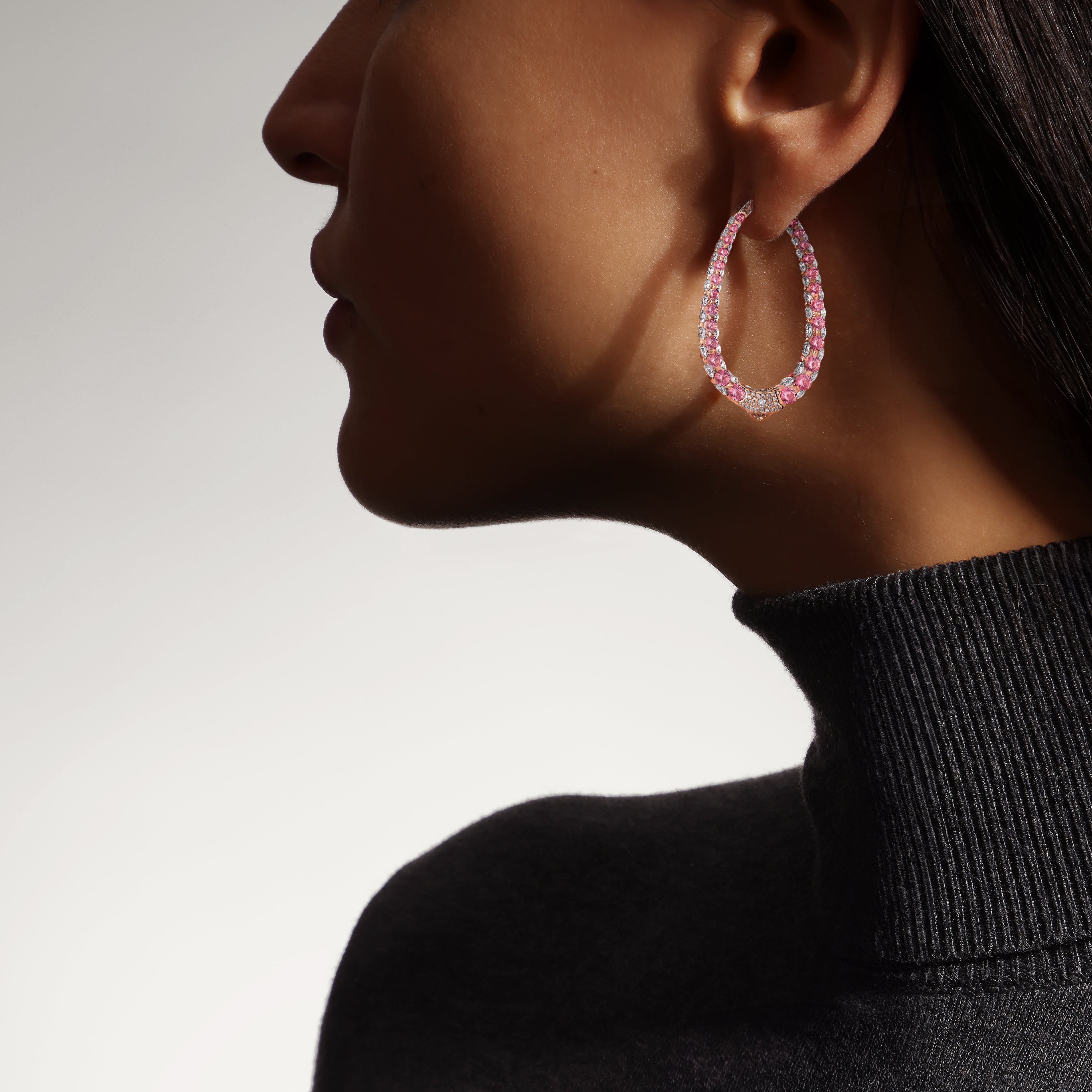 Merveilles Rose Halo - Diamond and Pink Sapphire Earrings - Medium