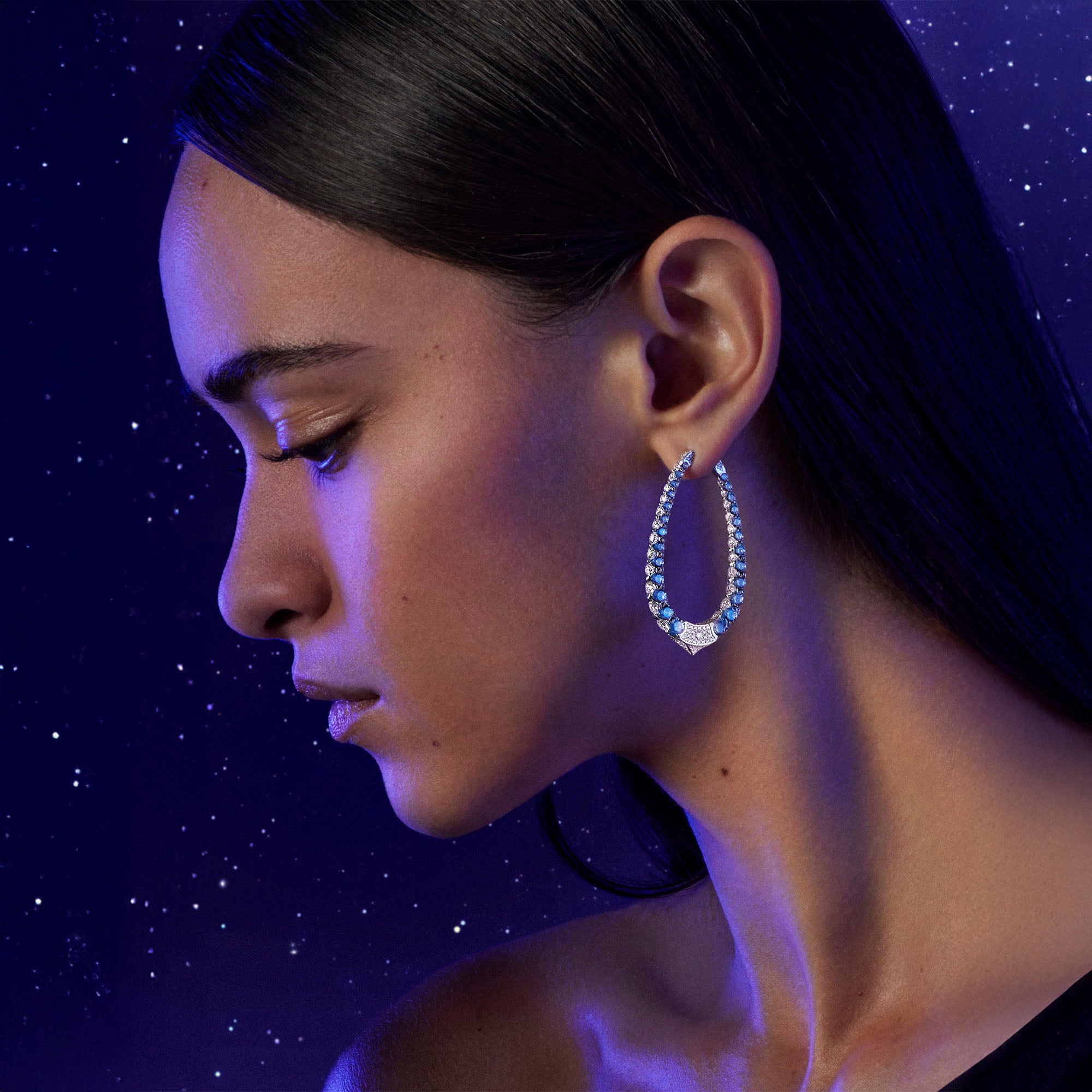 Merveilles Blue Halo - Diamond and Sapphire Large Earrings